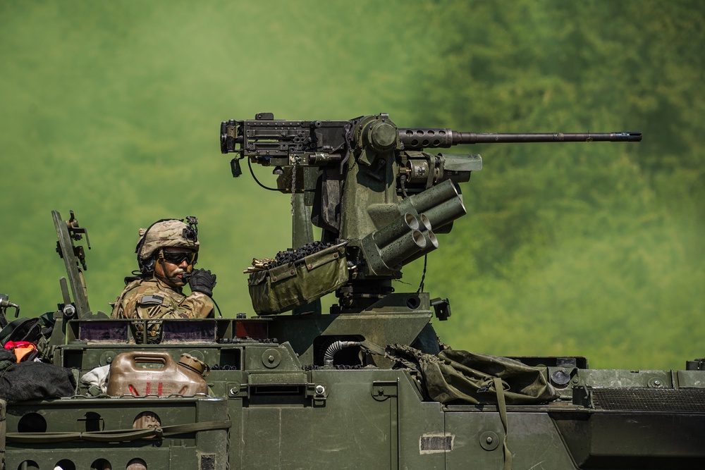 1-17 IN conducts company live fire exercise