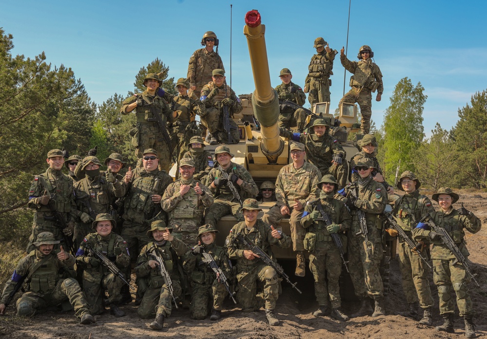 Stronger Together During Anakonda23 Combined Arms Rehearsal