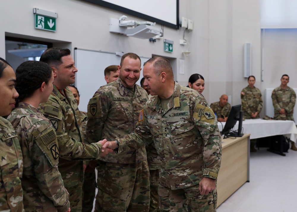 DVIDS - Images - Maj. Gen. Hale Visits Camp Kosciuszko [Image 3 of 8]