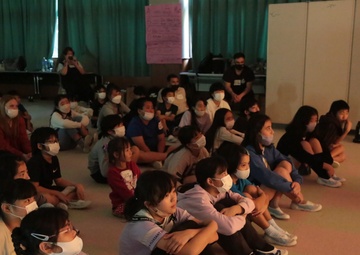 EMBODYING THE IMPORTANCE OF MUTUAL UNDERSTANDING, THE MARINE CORPS IN ACTION / 相互理解の重要性を体現、支援する海兵隊