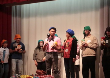 EMBODYING THE IMPORTANCE OF MUTUAL UNDERSTANDING, THE MARINE CORPS IN ACTION / 相互理解の重要性を体現、支援する海兵隊