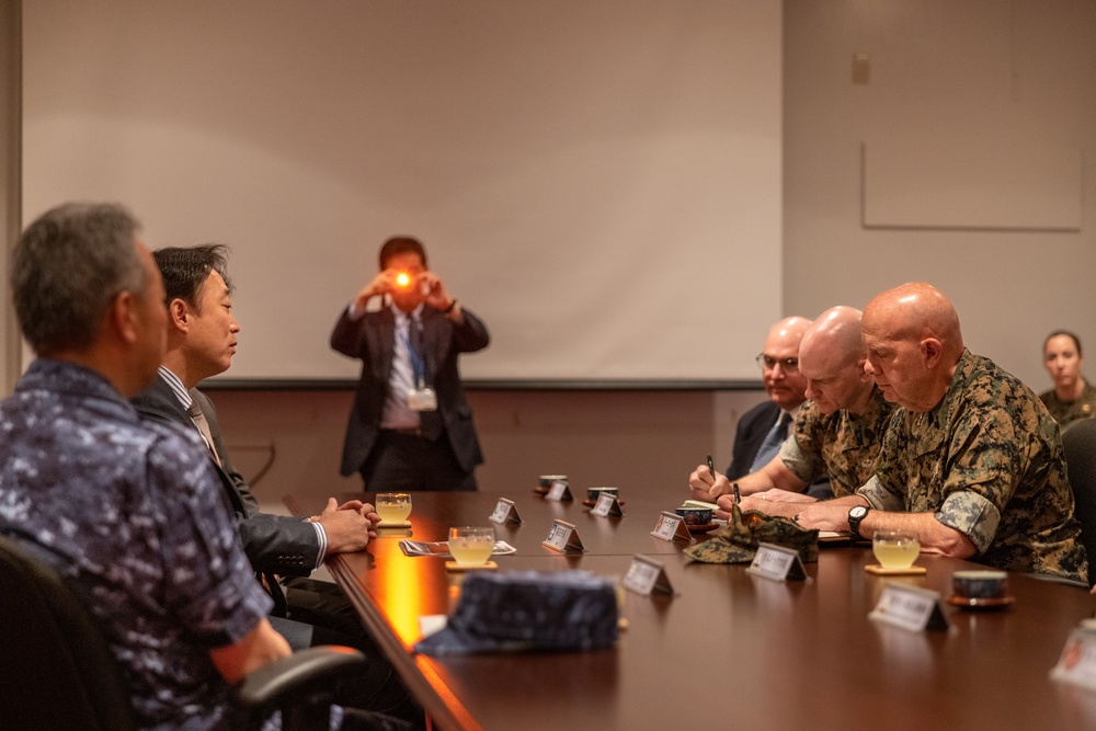 Commandant, Sergeant Major of the Marine Corps visit Marine Corps Air Station Iwakuni