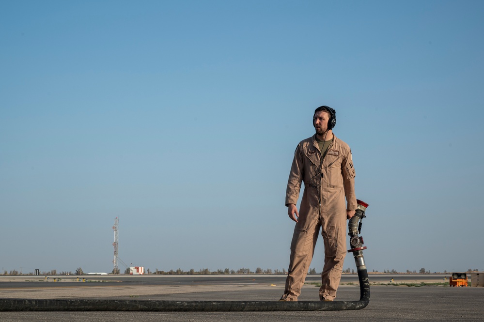 KC-135 Stratotanker crew conduct ACE operations, refuel F-16 Fighting Falcon