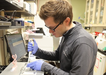 AFRL eyes development of next-generation textile for DAF uniforms