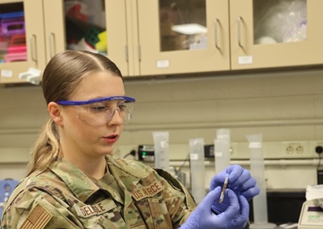 AFRL eyes development of next-generation textile for DAF uniforms