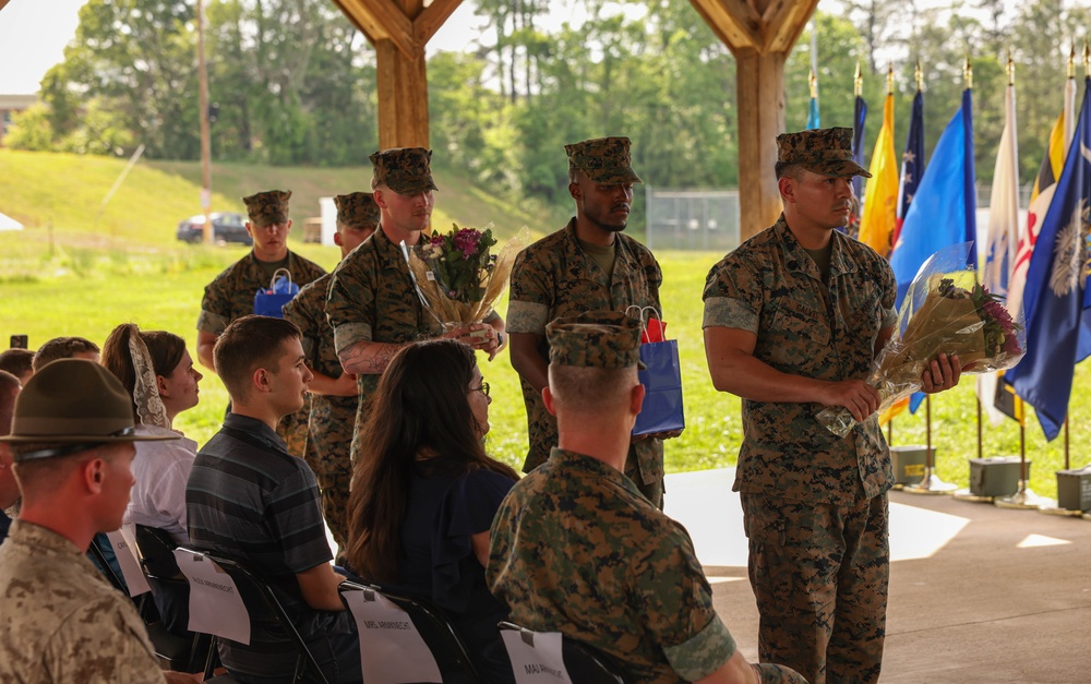 DVIDS - Images - Maj. Armknecht’s Retirement Ceremony [Image 9 of 12]