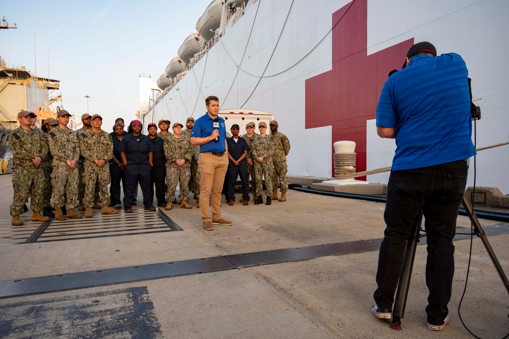 Wavy's Navy Ship Salute: USNS Comfort