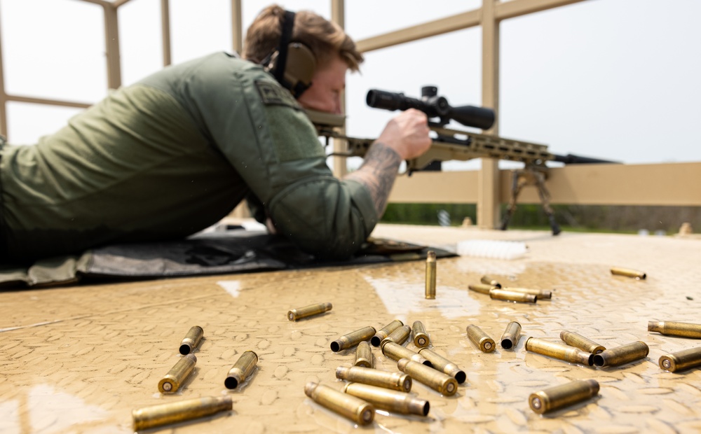 Quantico Special Reaction Team conducts a training event on Range 14-G