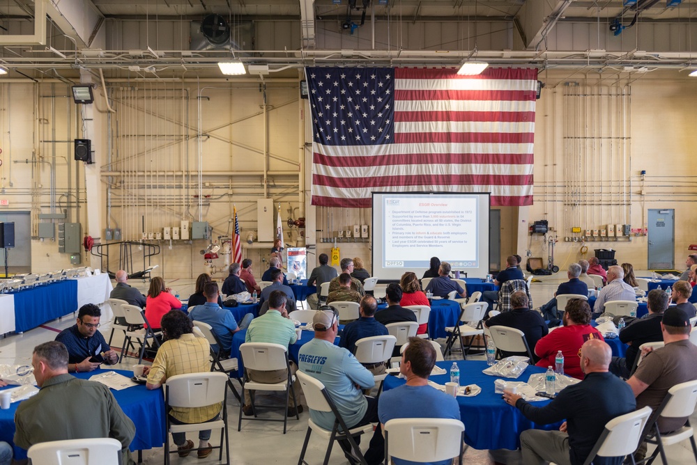 182nd Airlift Wing hosts ESGR &quot;Breakfast with the Boss&quot; Boss Lift May 11, 2023