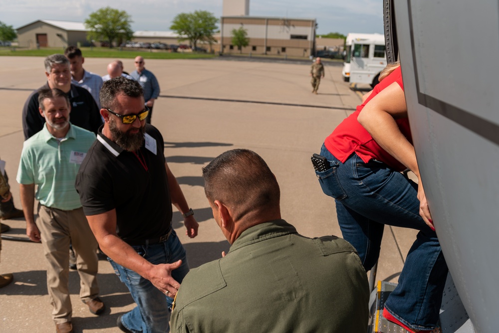 182nd Airlift Wing hosts ESGR &quot;Breakfast with the Boss&quot; Boss Lift May 11, 2023