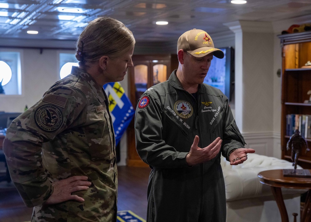 Brig. Gen. Hammerstedt Visits USS George H.W. Bush