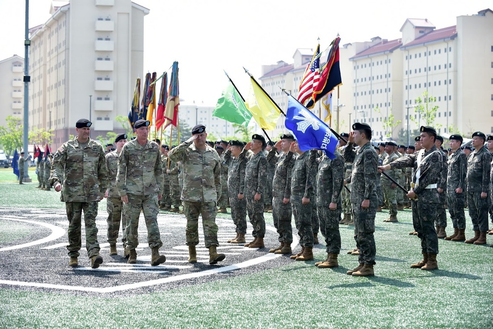 2nd Infantry Division/ROK-U.S. Combined Division Change of Command