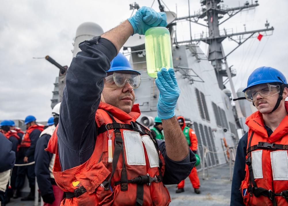 USS John Finn Conducts Replenishment-at-Sea with USNS Wally Schirra