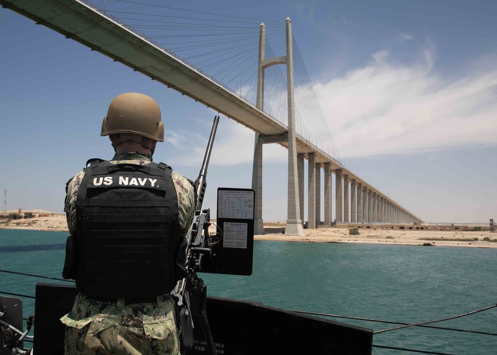 USS Arleigh Burke Transits Suez Canal