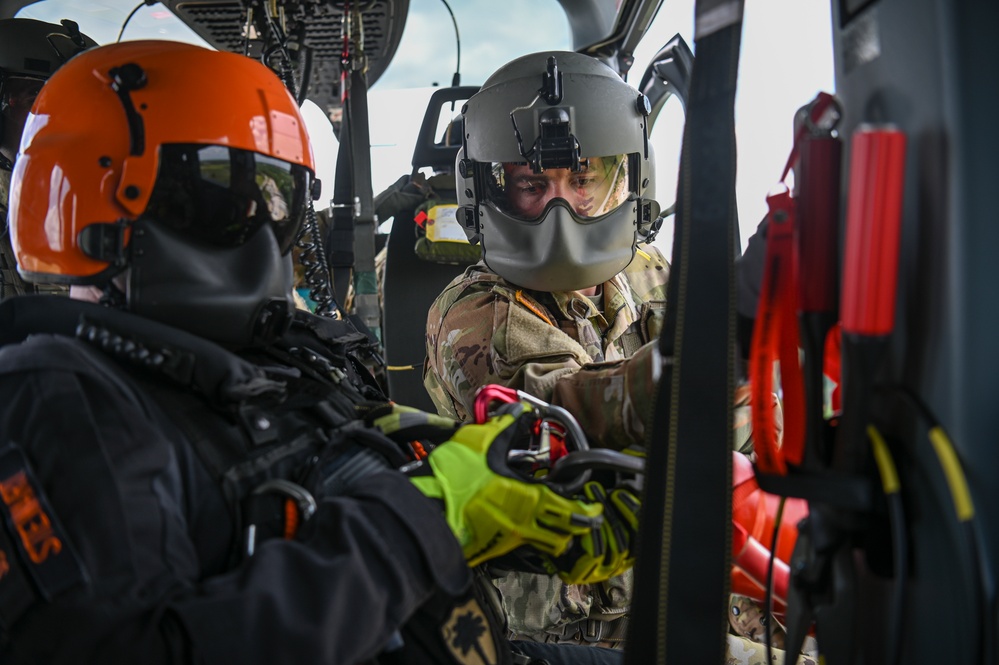 South Carolina Army National Guard conducts UH-72B Lakota air-rescue and hoisting training