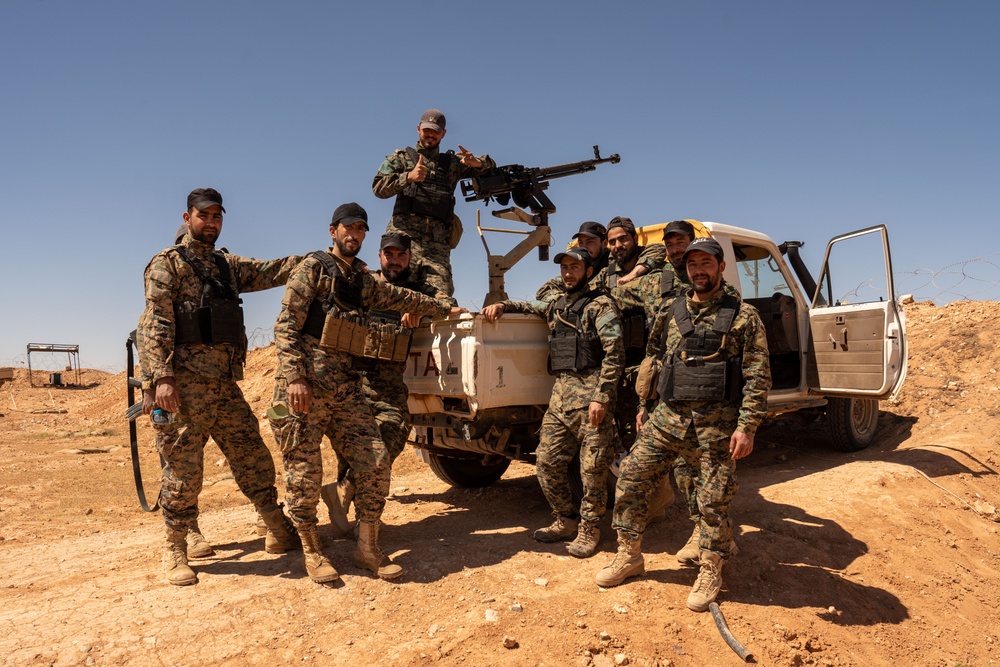 Task Force Saber conducts training exercise with members of the Syrian Free Army