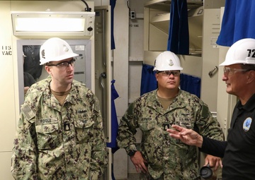 Abraham Lincoln Sailors attends zone inspection training