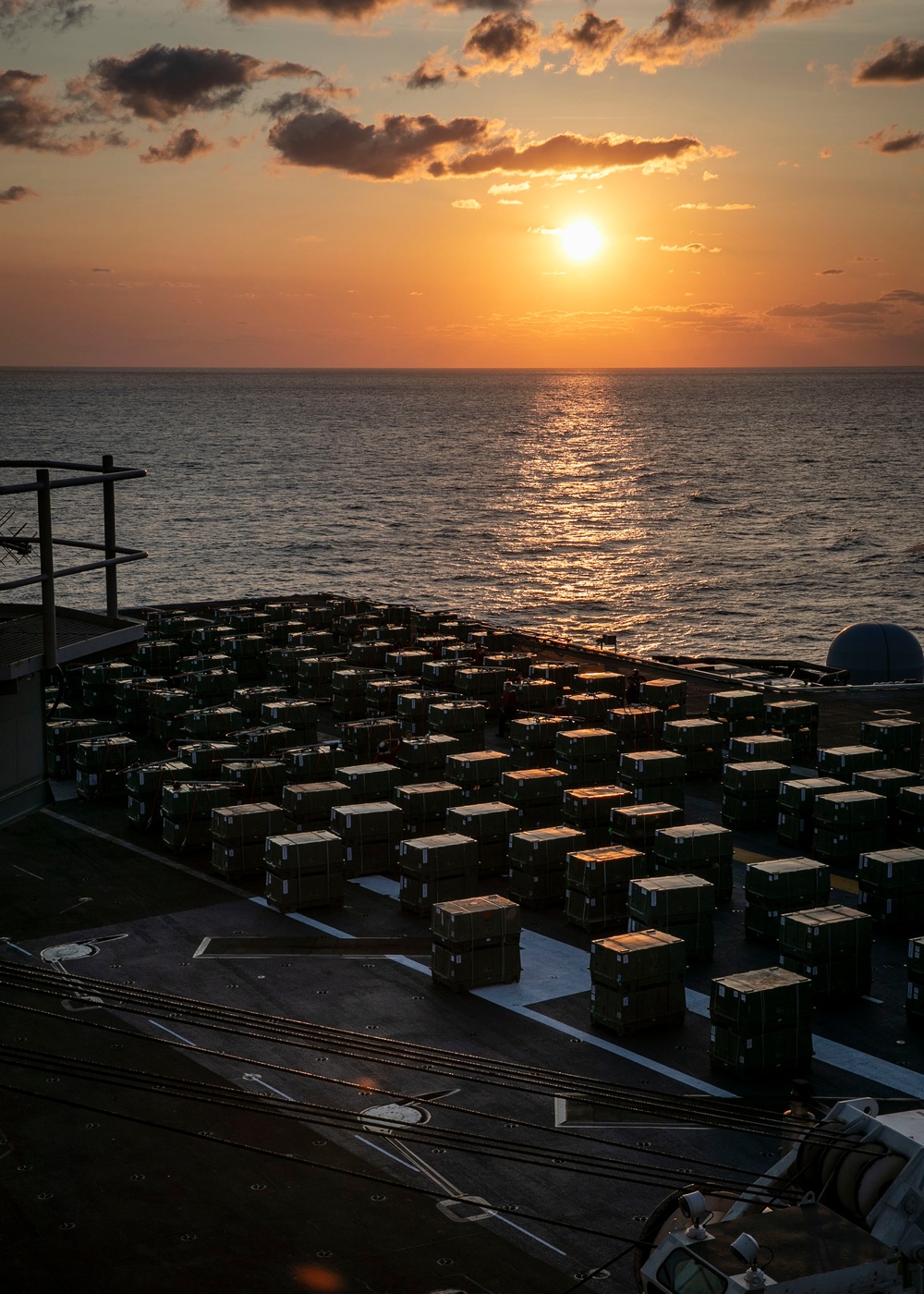 USS George H.W. Bush (CVN 77) Ordnance Transfer