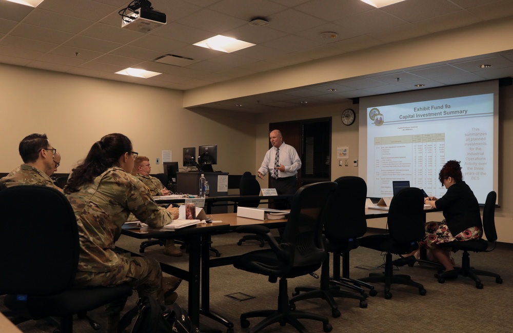 Incoming commanders learn ins and outs of OIB