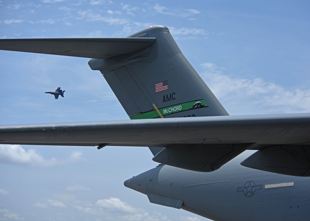 C-17 West Coast Demo Team showcases mobility capabilities at 2023 Scott AFB Air Show