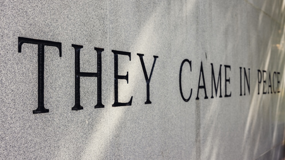 Lejeune Memorial Gardens - The Beirut Memorial Wall