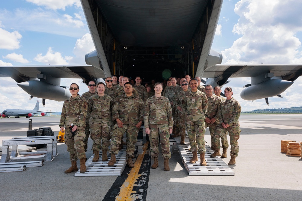 Washington National Guard's Homeland Response Force trains for air mobility