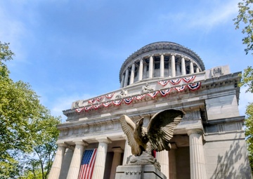 US Army Garrison Fort Hamilton Workforce Explores Historic Sites in NYC to Enhance Team Unity