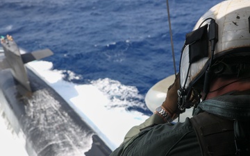U.S. Marines Resupply Ballistic Missile Submarine in Philippine Sea