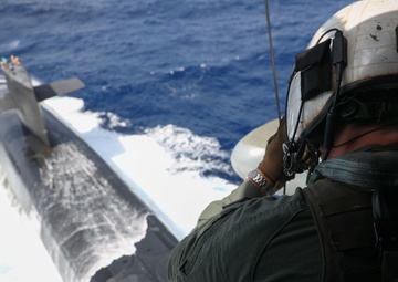 U.S. Marines Resupply Ballistic Missile Submarine in Philippine Sea