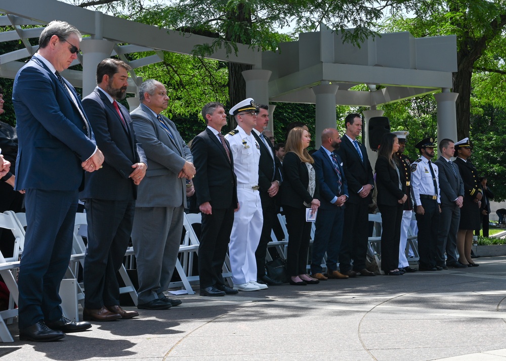 NCIS Director, Secretary of the Navy and General Counsel for the Navy Attend NCIS Wreath Laying Ceremony