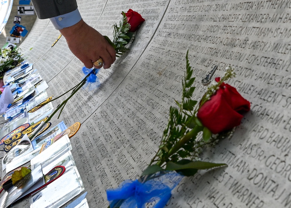 NCIS Director, Secretary of the Navy and General Counsel for the Navy Attend NCIS Wreath Laying Ceremony