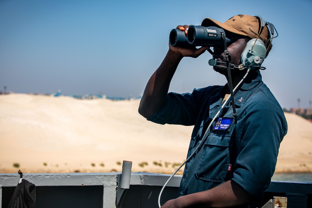 USS McFaul Transits the Suez Canal