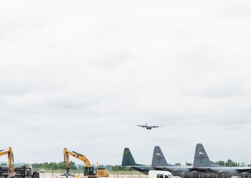 Aircraft ramp, taxiway get new drainage pipe