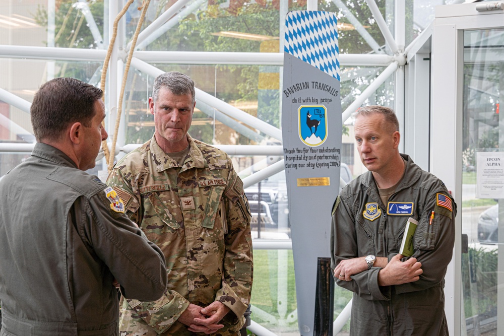 Air Mobility Command Leadership visits the AATTC in Missouri