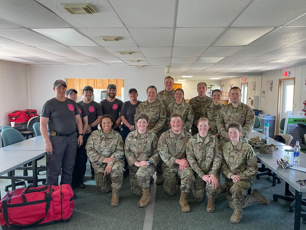 Medical Airmen conduct search and extraction training