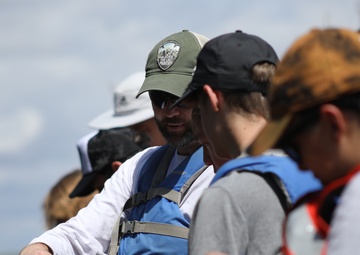 Bettendorf High School Students Tour Keithsburg HREP