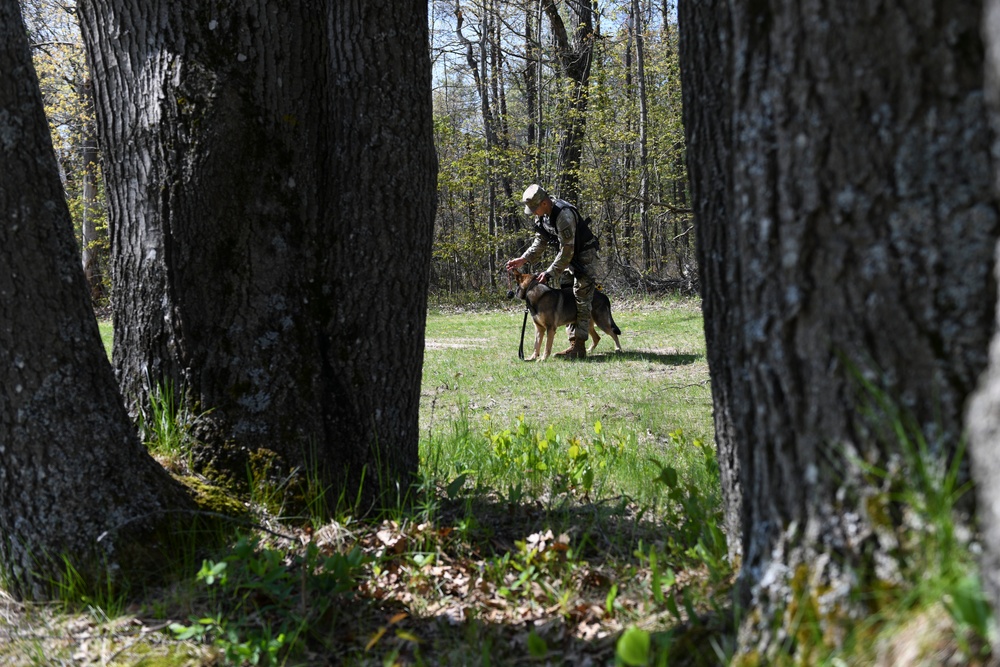 U.S. Army Military Working Dog symposium