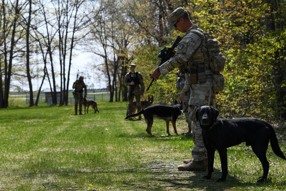 U.S. Army Military Working Dog symposium