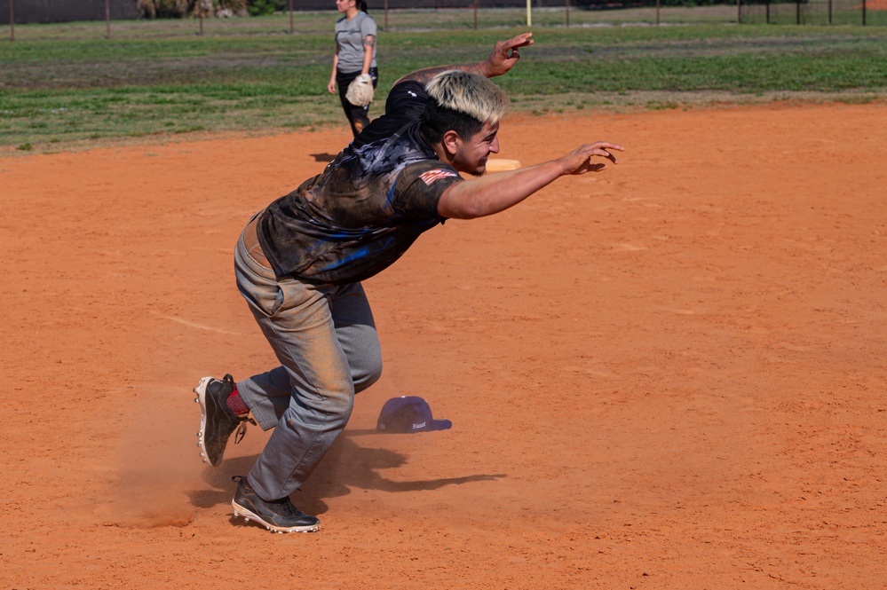 DVIDS - Images - MacDill Defenders knock it out of the park. [Image 5 of 7]