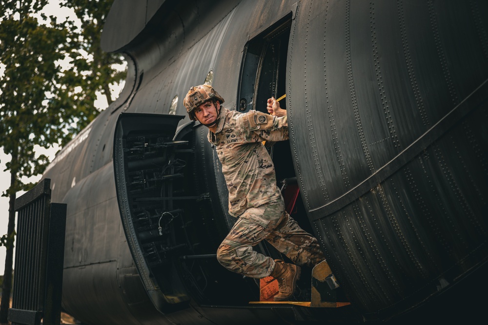 Jumpmaster of the Year 23