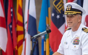 Capt. Wilson Marks Assumes Command of Naval Surface and Mine Warfighting Development Center