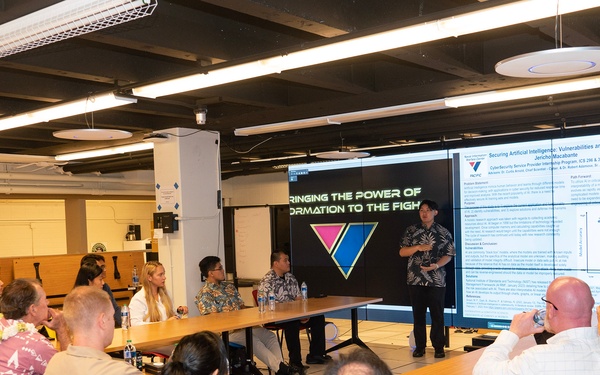 NIWC Atlantic and NIWC Pacific Collaborate with University of Hawaii to Create Opportunities for Cybersecurity Students