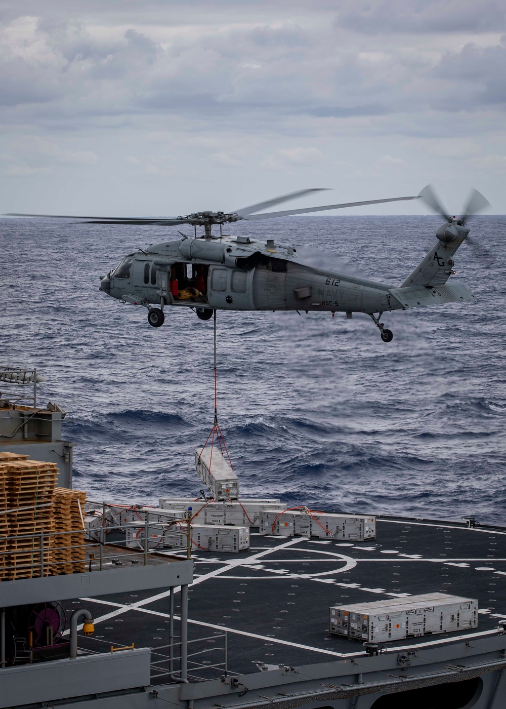 USS George H.W. Bush (CVN 77) Conducts Ordnance Offload