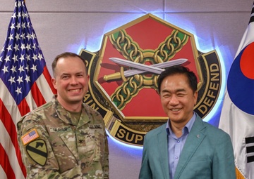 Pyeongtaek Mayor and City Advisors Tour USAG Humphreys