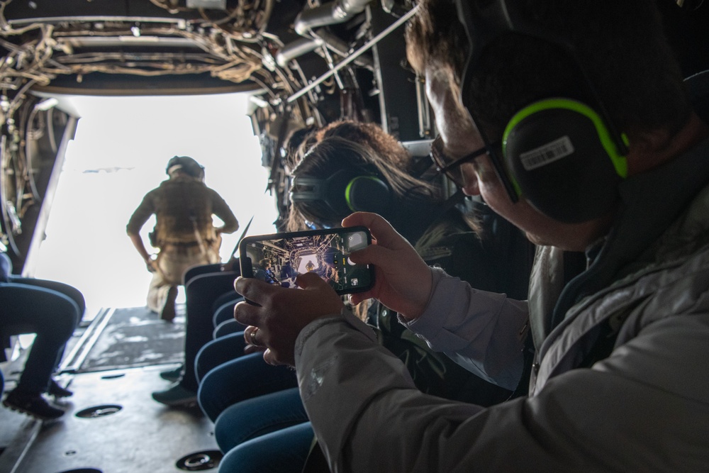Yokota spouses take incentive CV-22 flight