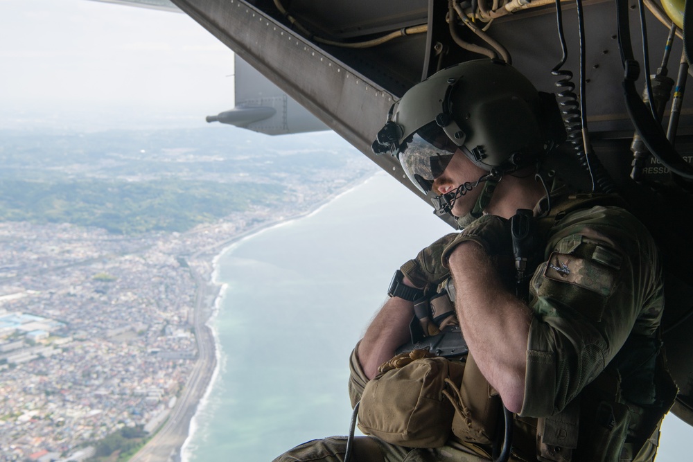 Yokota spouses take incentive CV-22 flight