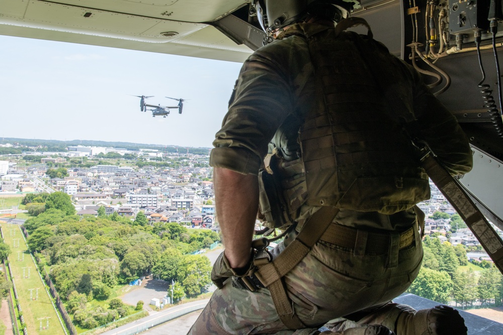 Yokota spouses take incentive CV-22 flight
