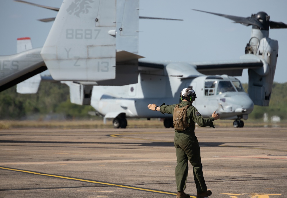 Ambassador Caroline Kennedy visits Marine Rotational Force - Darwin