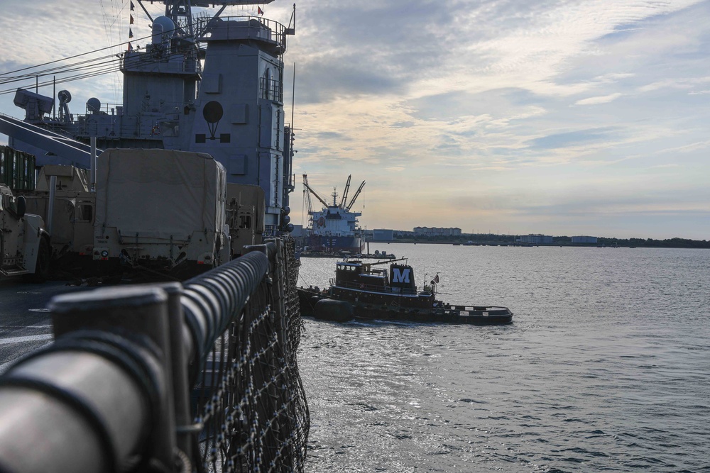 USS Carter Hall (LSD 50) Pulls into Morehead City, May 17, 2023