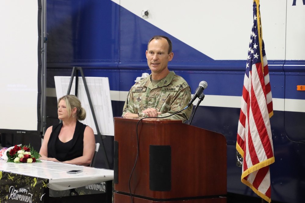 DVIDS – News – First KYNG Signal Chief Warrant Officer 5 signs off the net